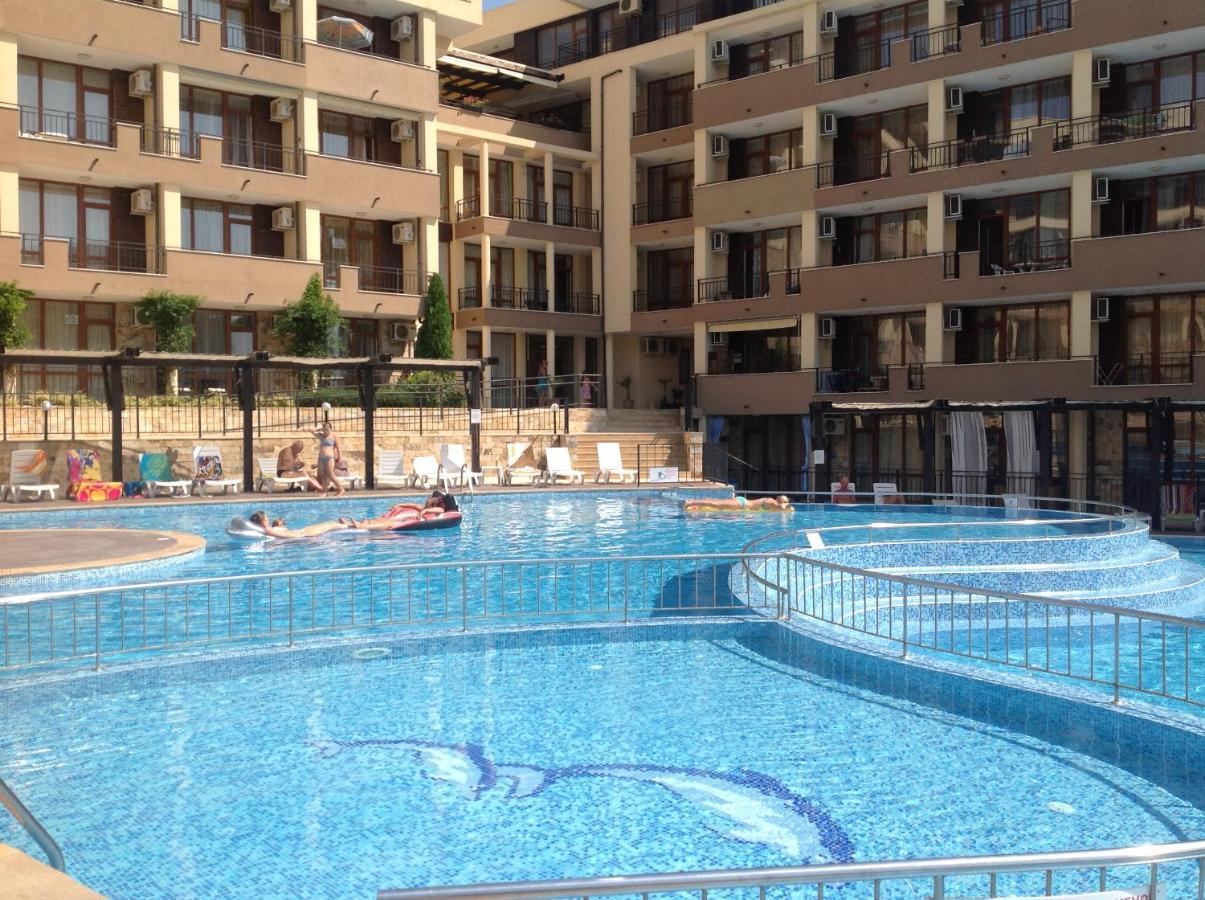 Luxor Apartments Pomorie Exterior photo